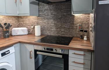 Beautiful Modern Coventry City Centre Apartment - Foto 15