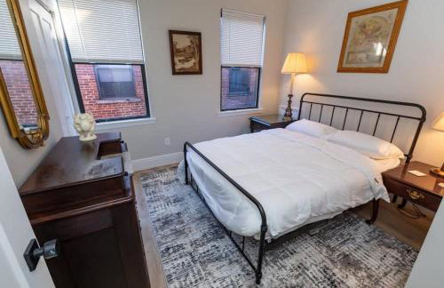 Historic & Sophisticated Walk to Casino Stadiums - Foto 10