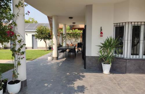 Chalet con piscina - Foto 32