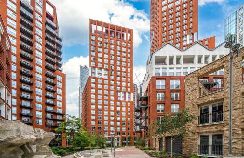 Luxury 2 Bed Apartment Vauxhall, Balcony, Sleeps 6, Central London - Open for Business stays, Long Stays, Families Relocating - Foto 56