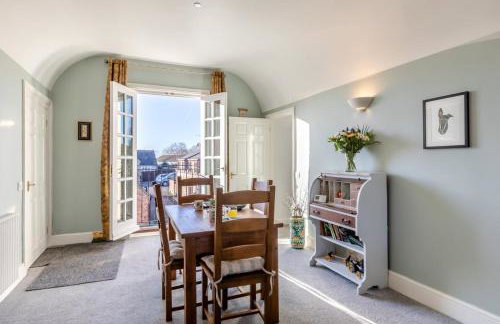 1 Bed in Queen Camel oc-c30506 - Photo 3