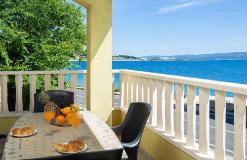 Beach Relax - Photo 1