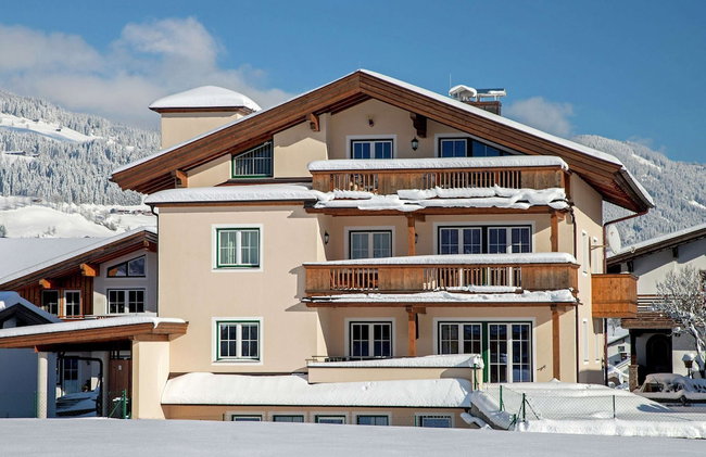 Apartment in Westendorf, Tyrol, With Terrace - Photo 14