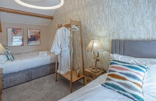 Goferydd, South Stack, Anglesey, 4 bed luxury home, hot tub, dog friendly - Foto 47