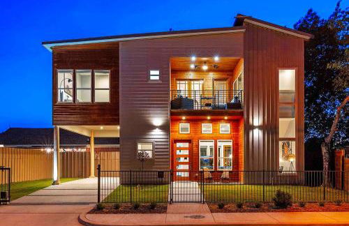 New Swanky Rustic Modern 5 STAR Home near Downtown - Foto 32