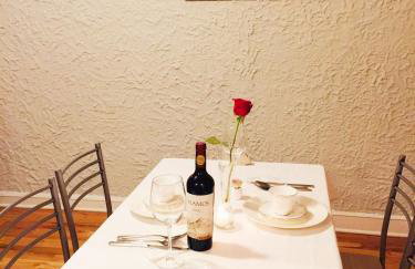 Entire Apartment in heart of Lincoln Park & Lake Sea and beach - Foto 1