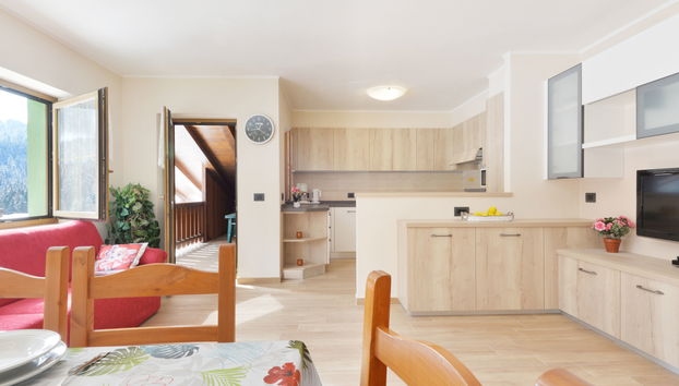 Kitchen / Dining Room