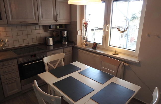 Family-friendly Escape - Photo 13