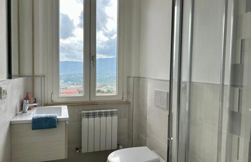 Ampio appartamento fino a 6 persone sulle colline della Spezia, vista panoramica sul Golfo - 10 minuti dal centro città 16 da Sarzana e Lerici - Photo 13