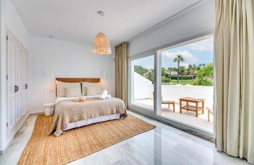 VACATION MARBELLA I Villa Sirio, Golf-Front Villa, Private Heated Pool, Privacy, 10 min from Puerto Banus - Foto 38