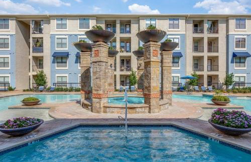 Brightshaven CoolSprings, Modern 1Bed with EV Parking in Frisco - Foto 24