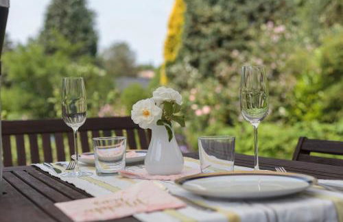 Heimathafen Hannover- Big House with swimmingpool, sauna and garden - Foto 29