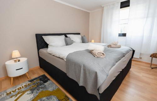 BG Living & Hosting - Mosel-Fachwerkhaus nahe Calmont Klettersteig - 2 Schlafzimmer, Parkplatz, WLAN & Netflix, 5 Personen - Foto 19