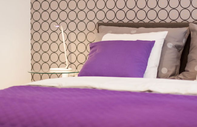 Tesla Boutique Apartments & Rooms - Photo 10