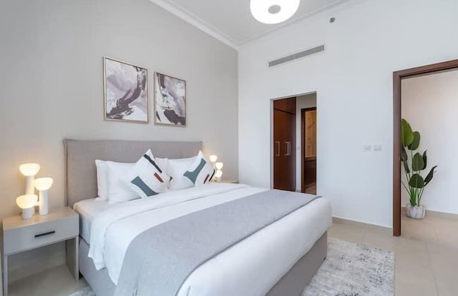 Vogue Golf Views - Vida Emirates Hills - Photo 2