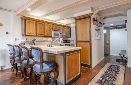 Walk to Lift Updated 2 Bedroom 2 and a Half Bathrooms 1849 Condos 209 Steps to Canyon Lodge Sleeps 6 - Foto 43