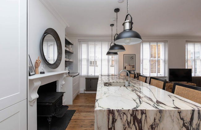 Stylish 2 Bedroom Apartment Near Oxford Street - Photo 19