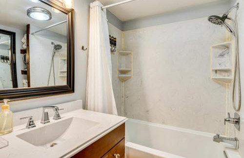 1 Mi to IU Hoosier Home with Fire Pit and Fenced Yard - Foto 14