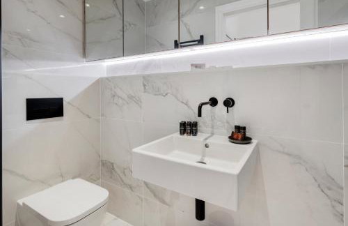 FOX ON THE HOE - Luxury Apartment accommodation - Photo 68