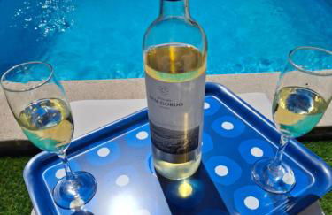 Meco Beach and Pool Villa - Foto 24