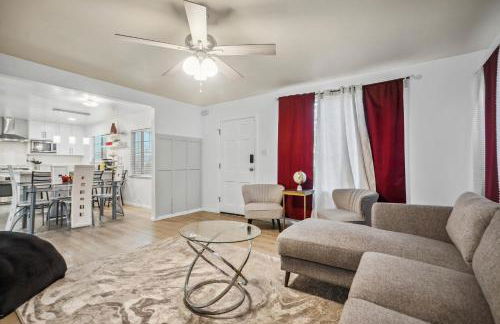 Cozy single story 2 bdrm family home near the BLVD - Foto 21