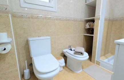 Elegant Sea View Apartment Near Beach & Train - Foto 44