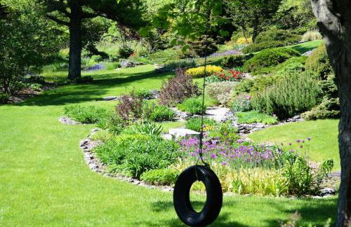 Carraig Mor Cottage - Beautiful House, Amazing Garden, Downtown Baileys Harbor - Foto 16