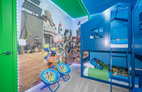 Brand New! Windsor Island 5BR Cozy Home Wpool/spa - Foto 130