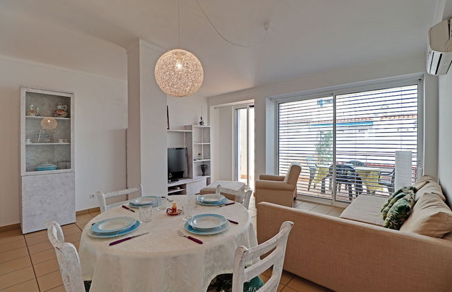 Monte Gordo Downtown by Homing - Foto 13