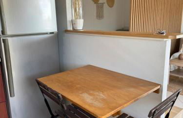 Studio proche de la mer, piscine, climatisation et wifi - Foto 8