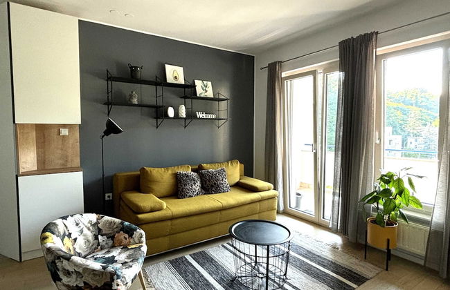 Modern & Charming - Free Private Parking - Foto 15