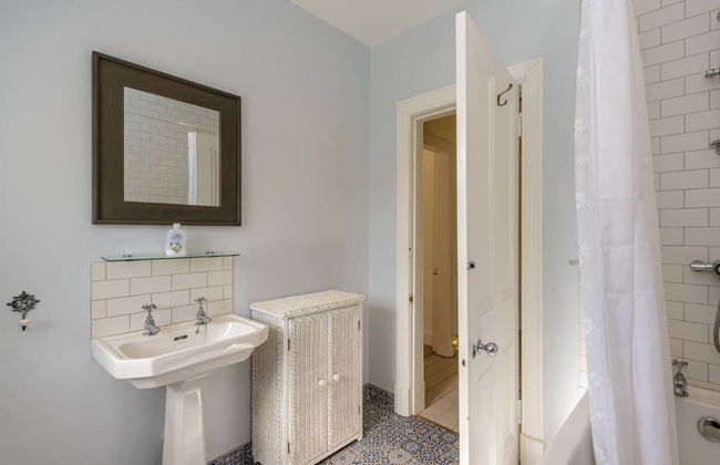 Forthview - Traditional 2 Bedroom Apartment - Photo 22