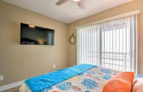 Unobstructed Beachfront! Galveston Oasis with Decks - Foto 17