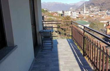 Bluelake Apartment 2 Omegna - Foto 3