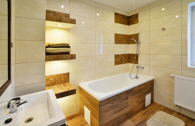 Comfortable Holiday Home in the Middle of a Forest - Photo 17