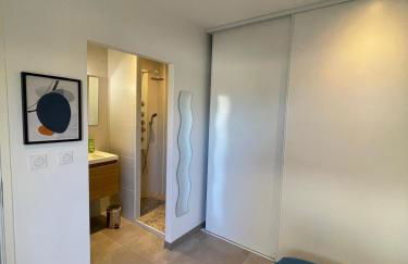 Villa design Cap dAgde piscine et plage - Foto 45