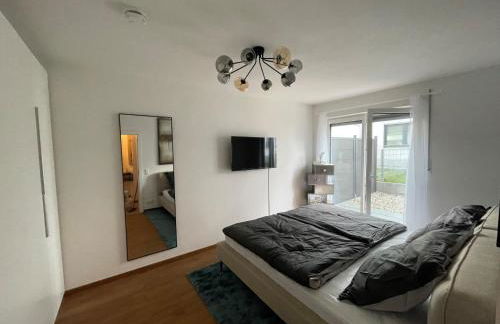 Hochwertige Stilvolle 2 Zimmer Erdgeschoss Wohnung mit großer Terasse und Garten - Foto 20