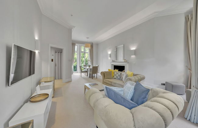 The Knightsbridge Residences - Photo 72