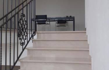 GOLD HOUSE - Photo 16