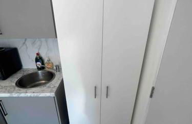 Cosy studio flat In teddington - Foto 14