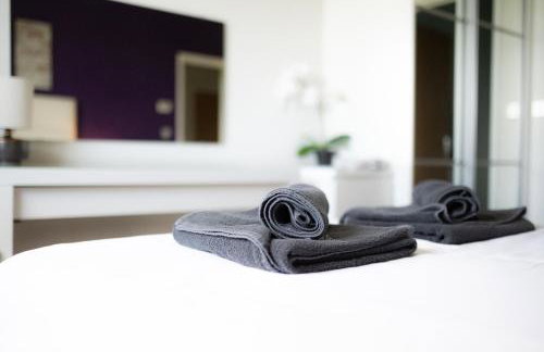 Stunning Sea Views, luxury apartment beaches & restaurants are a short walk away - Foto 18