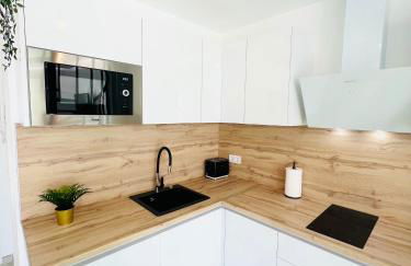 Coral Suite Plaza - Photo 3