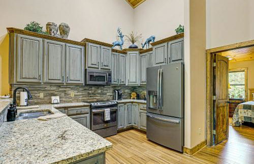 28 Acres Home with Barn and Fire Pit Near Franklin! - Foto 9