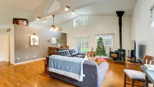 Willamette Valley Home on Working Horse Farm! - Foto 2