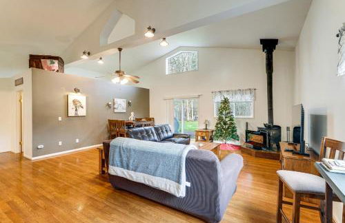 Willamette Valley Home on Working Horse Farm! - Foto 2