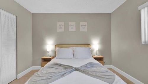 Stylish Hideaway Pool Downtown Boca - Foto 5