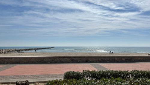 Casa en primera linea de playa - Foto 4