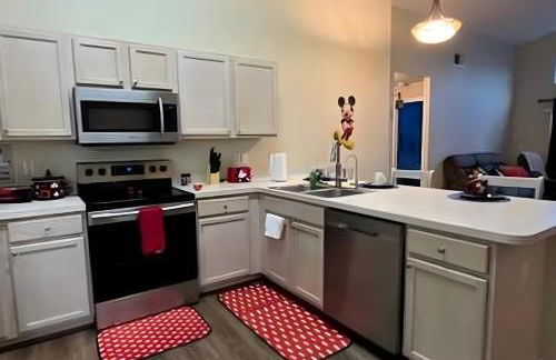 HOUSE 4 Bdr Eco ThematicSaltwater PoolGame Room - Photo 13