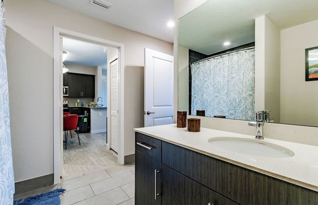 Modern 1BR Condo w/ Pool & BBQ Near Fort Myers - Foto 18