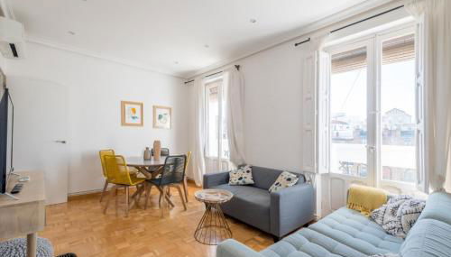 4 bedrooms 2 bathrooms furnished - Salamanca - bright - MintyStay - Photo 2, Other